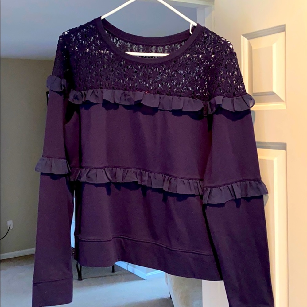 Lilly Pulitzer fun navy blue classy sweatshirt